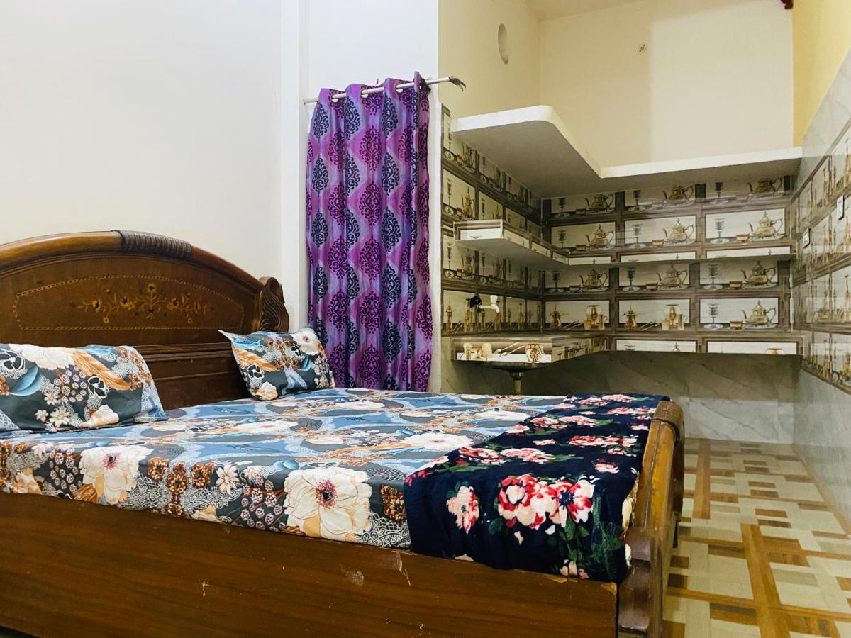 Balaji Homestay Mathura In Vrindavan 외부 사진