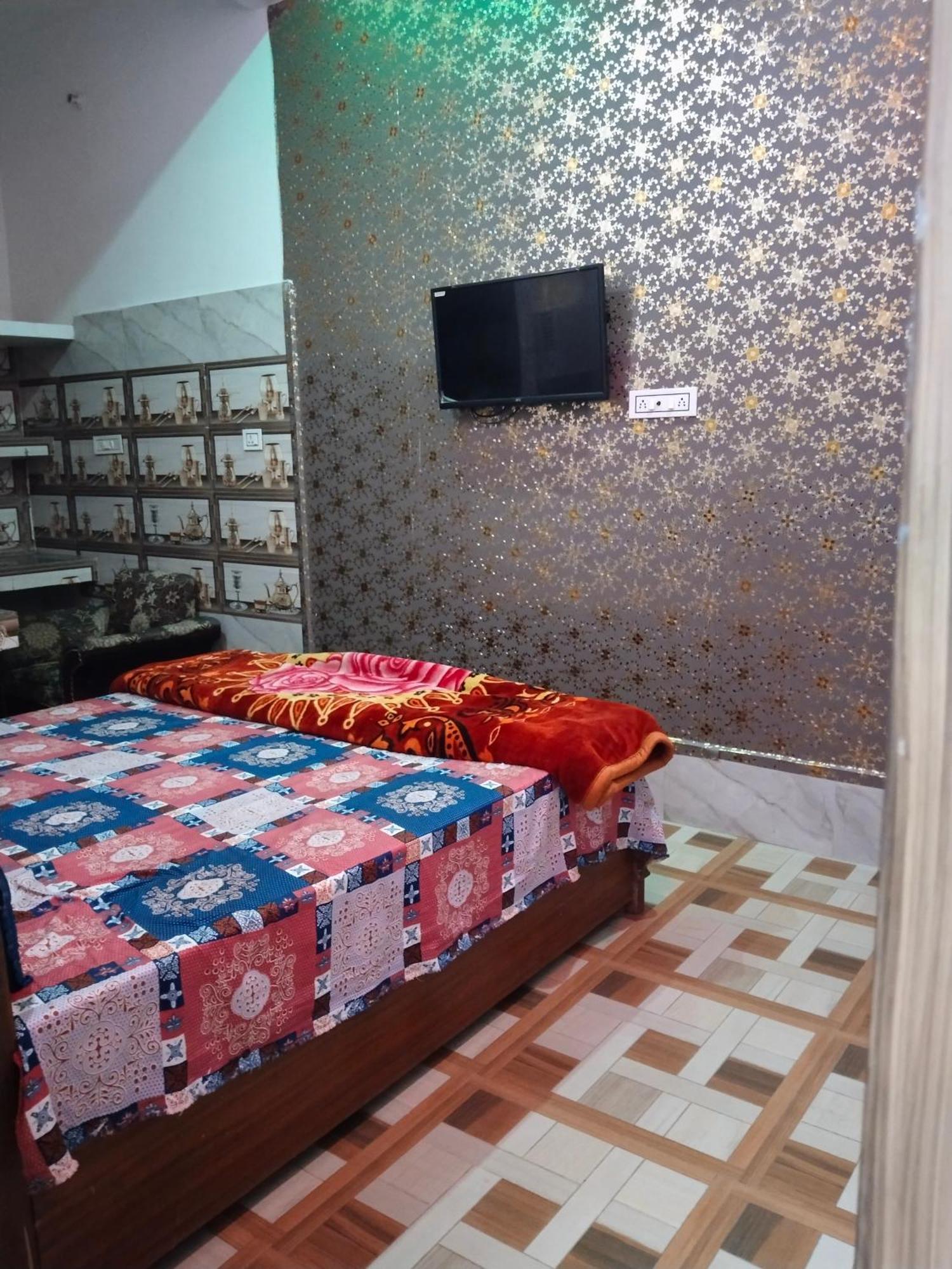 Balaji Homestay Mathura In Vrindavan 외부 사진