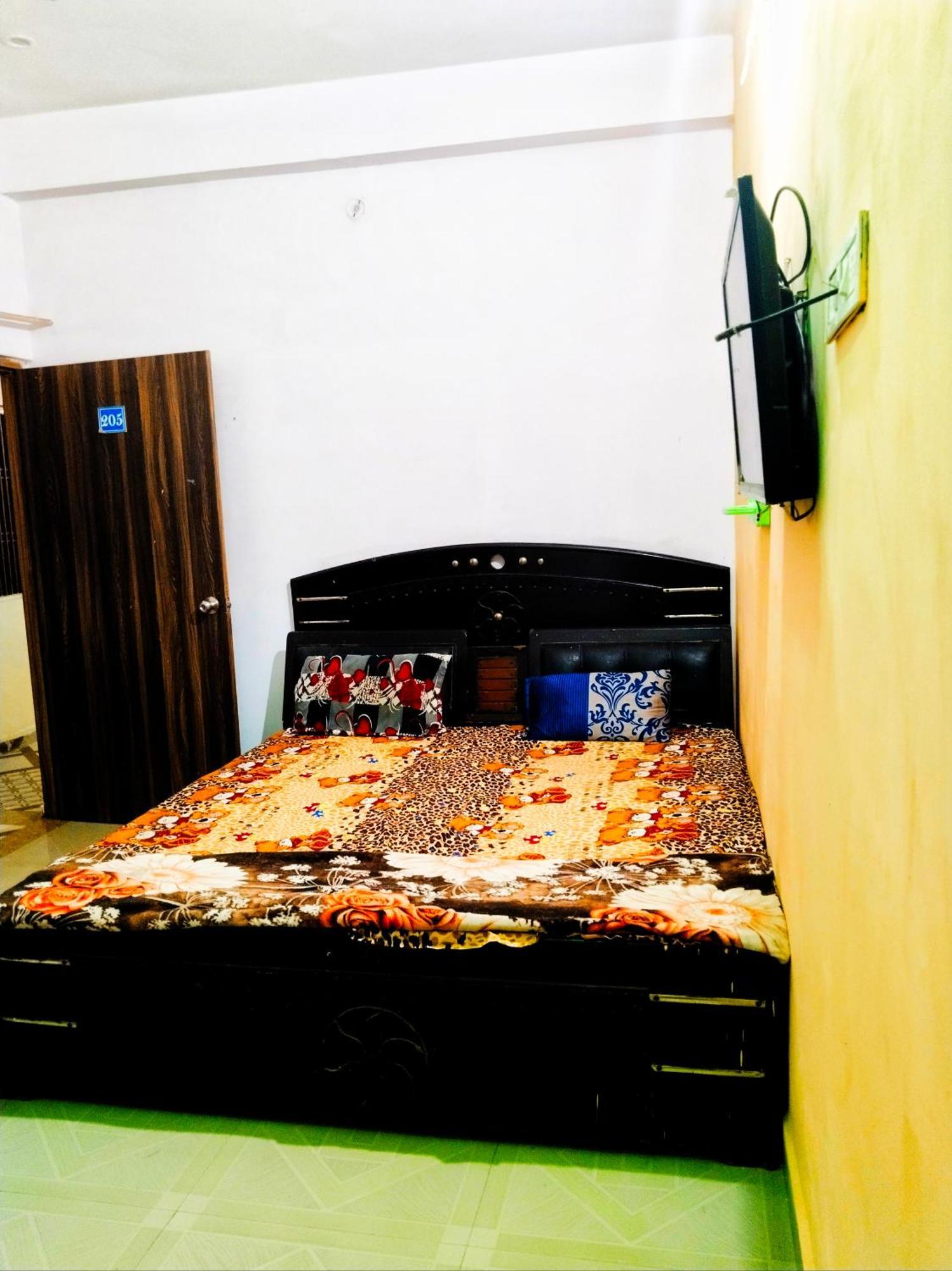Balaji Homestay Mathura In Vrindavan 외부 사진