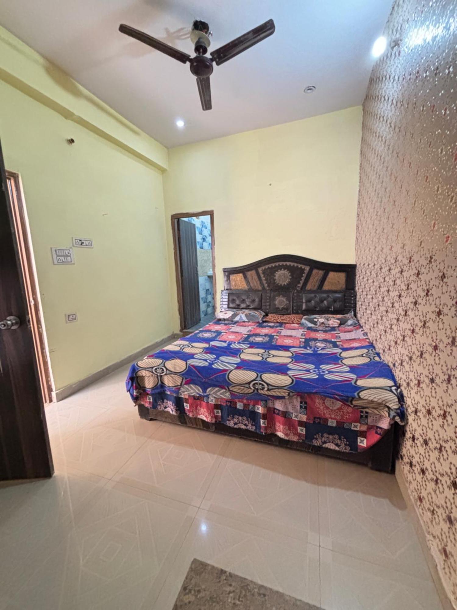 Balaji Homestay Mathura In Vrindavan 외부 사진