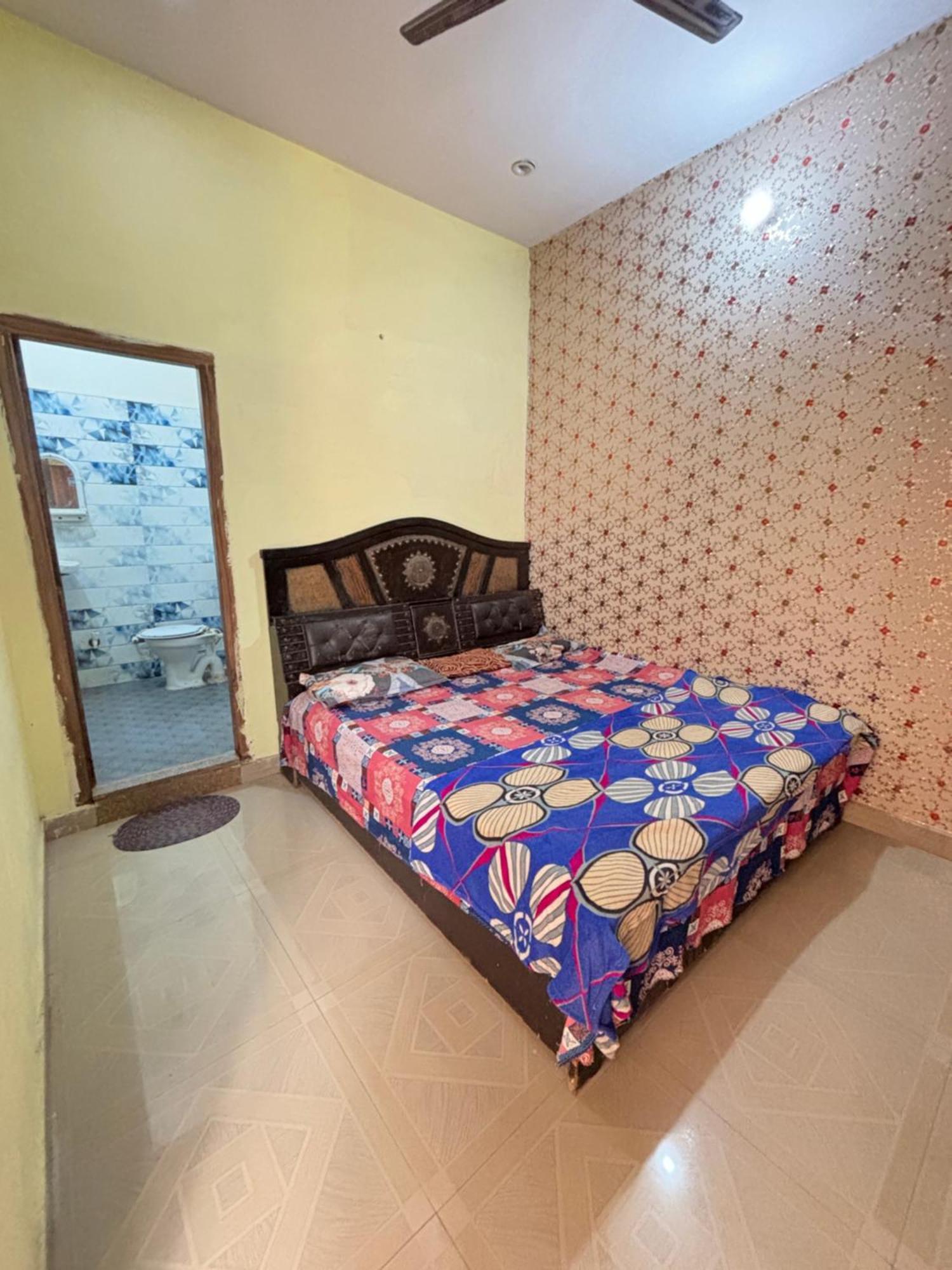 Balaji Homestay Mathura In Vrindavan 외부 사진